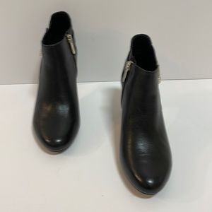 (Brand New) Bandolino Black Women Dani 3 Bootie Size 6.5